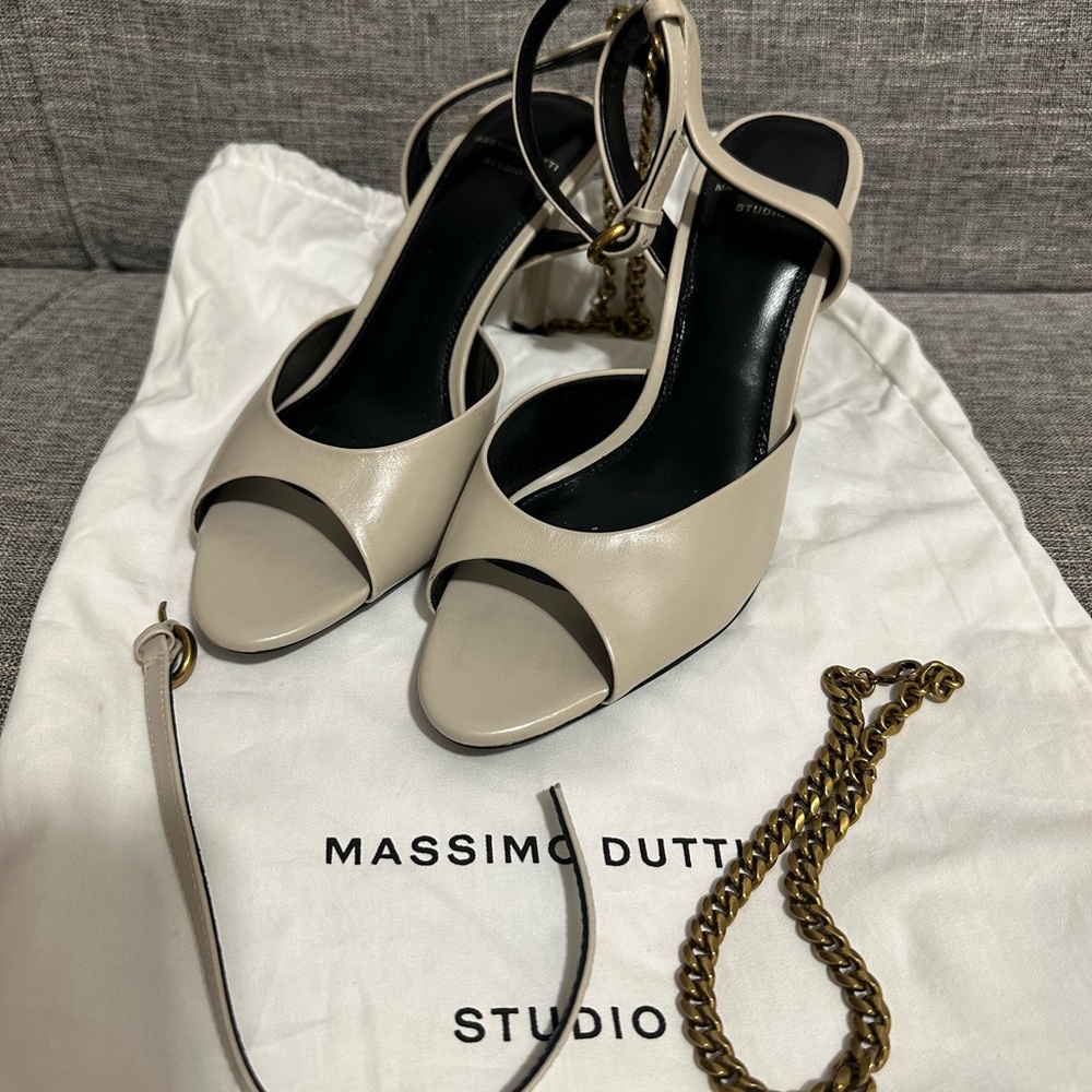 Massimo dutti shoes on sale!